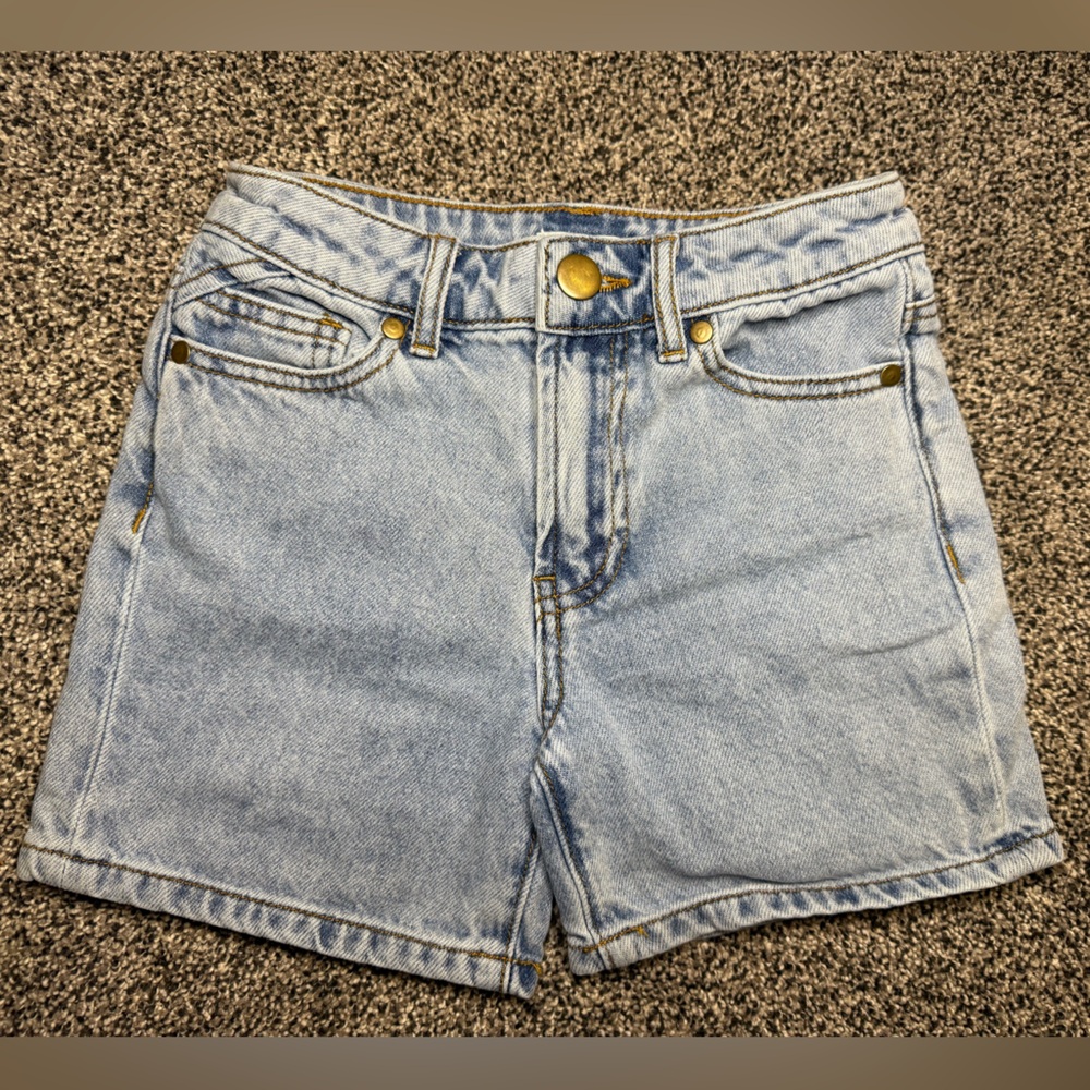 Copper Key Jean Shorts, Size 7 (007G)